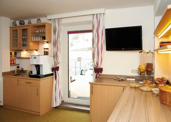 Pitze 게스트하우스 3*